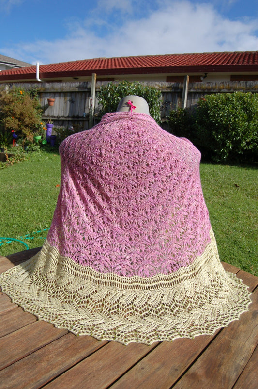 Flora (PDF knitting pattern)